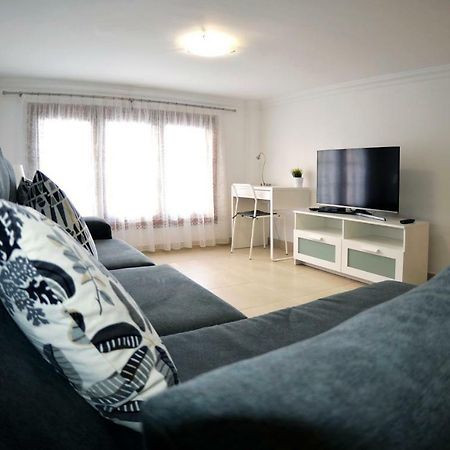 Iriarte Serenity With Free Parking ปูแอร์โตเดลาครูซ ภายนอก รูปภาพ