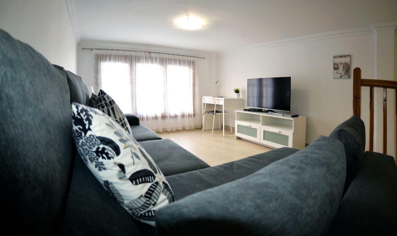 Iriarte Serenity With Free Parking ปูแอร์โตเดลาครูซ ภายนอก รูปภาพ